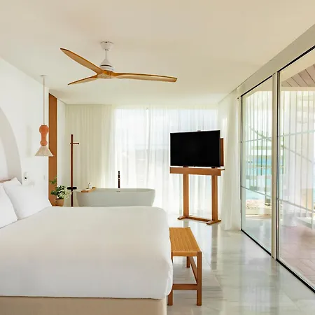 Hotel Le Blanc, A Gran Melia - The Leading Of The World (adults Only) Santo Tomás