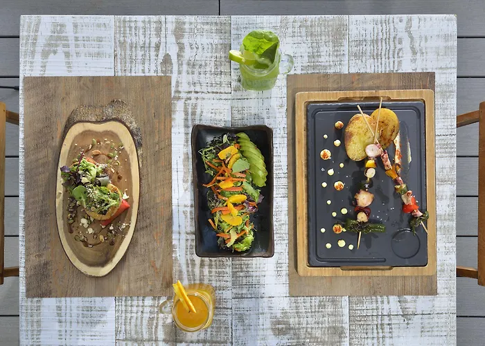 Le Blanc, A Gran Melia - The Leading Of The World (adults Only) Santo Tomás