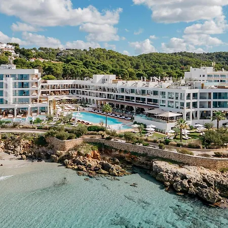 Le Blanc, A Gran Melia - The Leading Of The World (adults Only)
