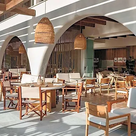 Le Blanc, A Gran Melia - The Leading Of The World (adults Only) Отель 5*