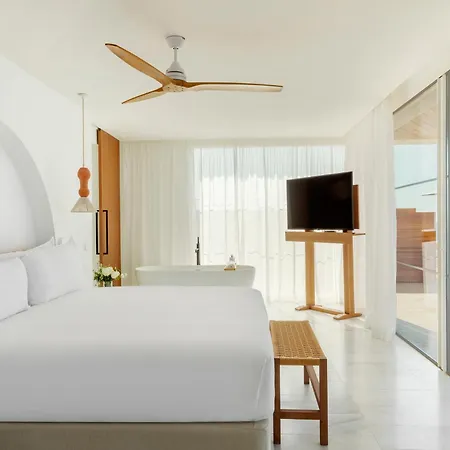 Le Blanc, A Gran Melia - The Leading Of The World (adults Only) Hotel