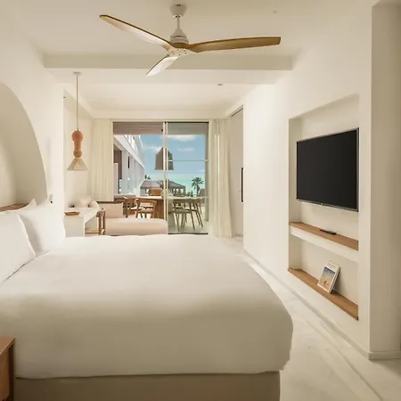 Le Blanc, A Gran Melia - The Leading Of The World (adults Only) Santo Tomás