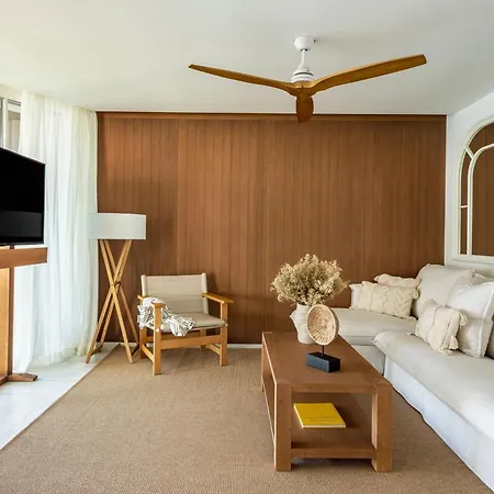 Le Blanc, A Gran Melia - The Leading Of The World (adults Only)